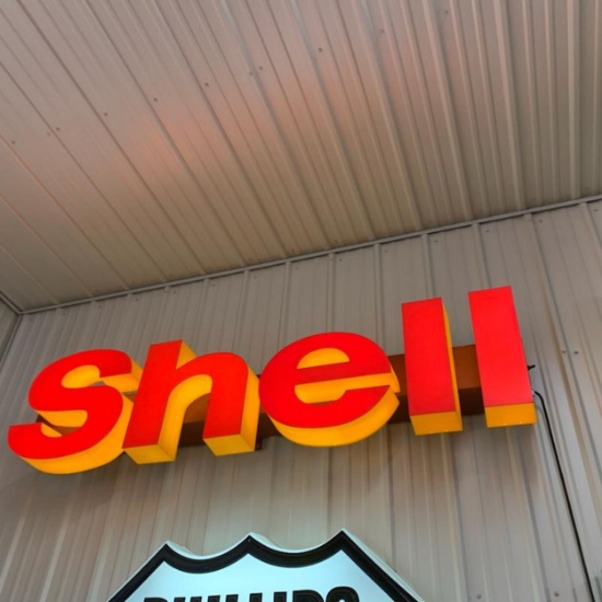 SHELL LETTERS LIGHTED SIGN