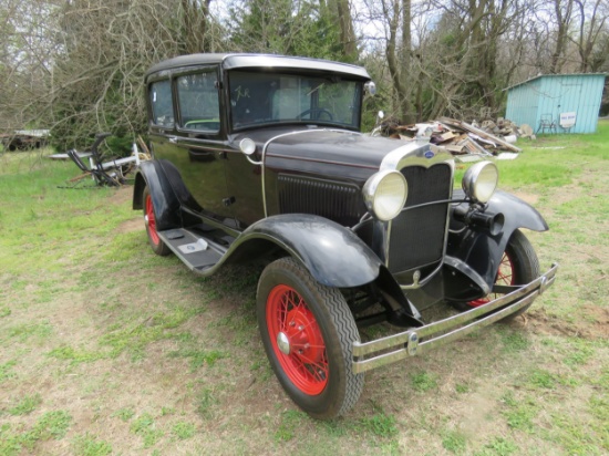 1930 FORD MODEL A 2DR SEDAN