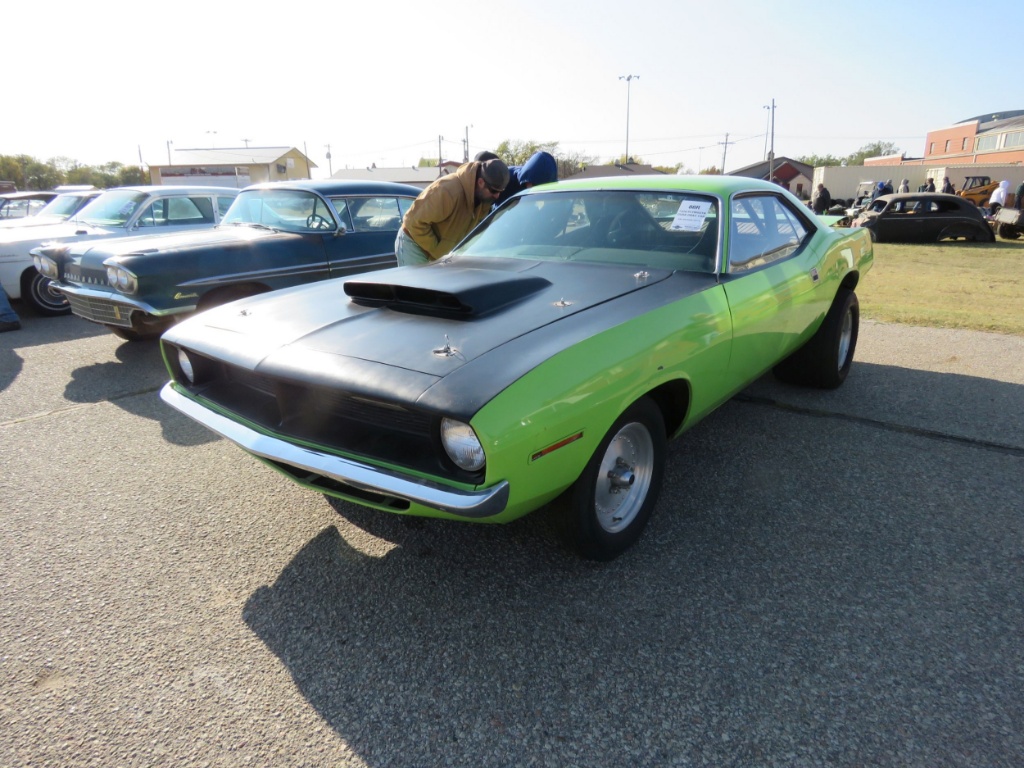 View 1970 Barracuda Drag Car PNG