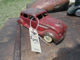 CHRYSLER AIRFLOW PRESSED TIN TOY