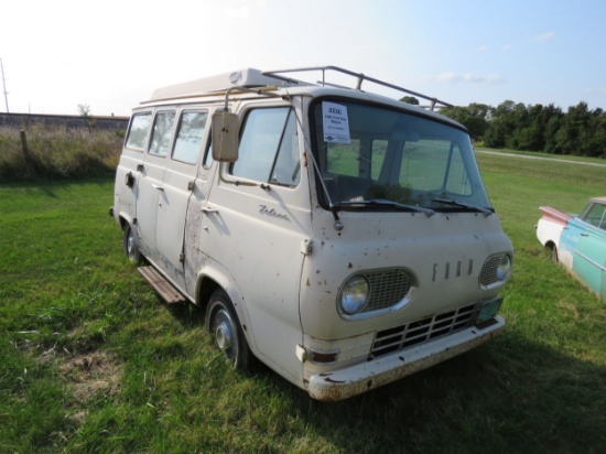 1965 Ford Club Wagon
