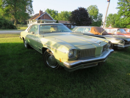 1975 Oldsmobile Cutlass Supreme