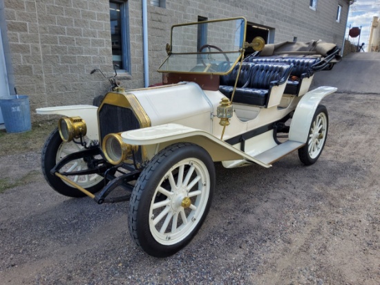 1908 Overland Model 40 Touring Car
