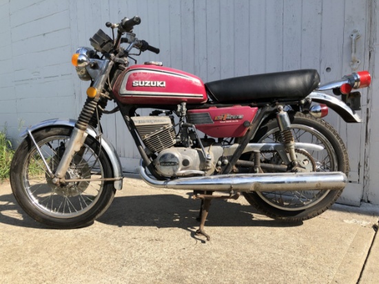 1974 Suzuki GT250 Motorcycle