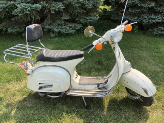 1975 Vespa Sprint V Scooter