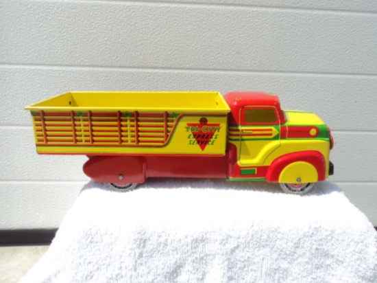 Marx Tinplate Farm Truck