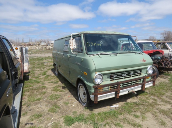 1962 Ford Econoline 200 Van