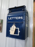 US Postal Service Cast Iron Letter Box