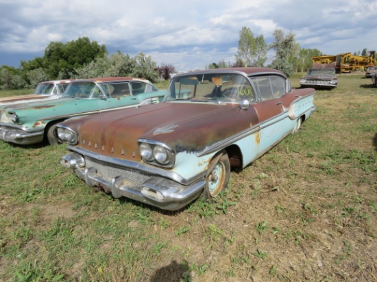 1958 Pontiac Star Chief 4dr HT