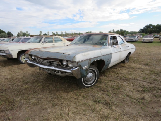 Chevrolet Impala 4dr Sedan for parts