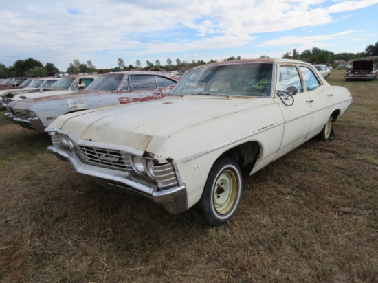Chevrolet Impala 4dr Sedan for parts