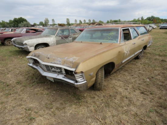 1967 Chevrolet Impala 4dr Wagon