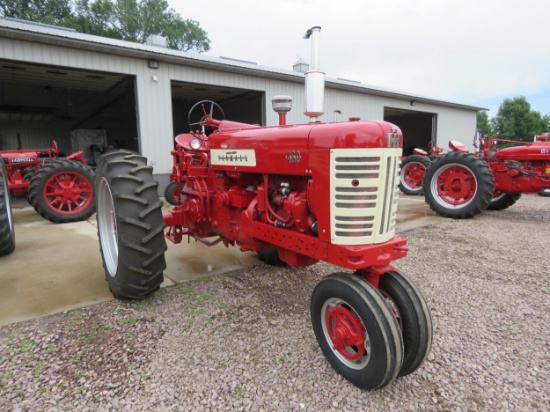 1957 Farmall 450 Tractor