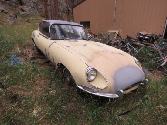 1968 Jaguar XKE 2+2