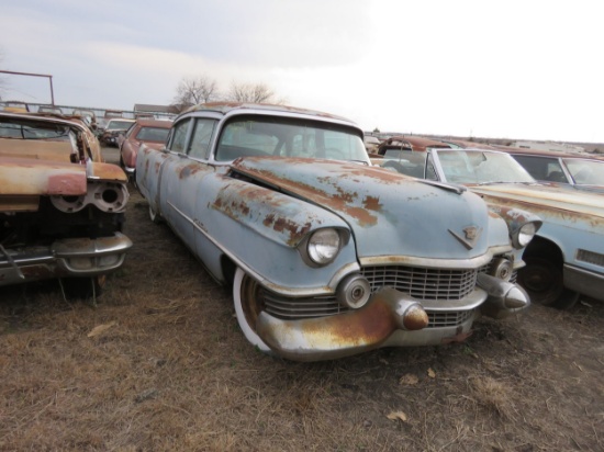 1954 Cadillac Fleetwood 4dr Sedan