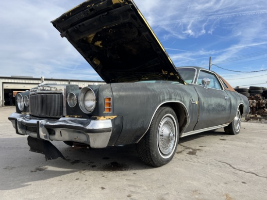 1976 Chrysler Cordoba Coupe