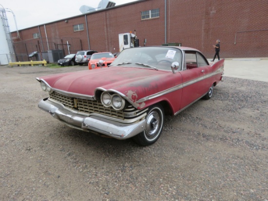 1959 Plymouth Fury 2dr HT