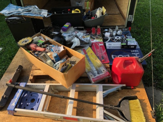 PALLET OF MISC SHOP ITEMS