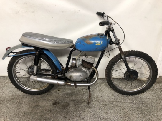 1965 BSA D-7 TRAIL BRONC