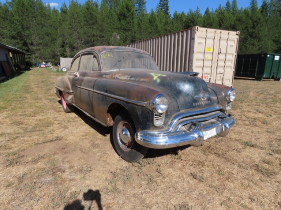 1950 Oldsmobile Dynamic 88 2dr Sedan