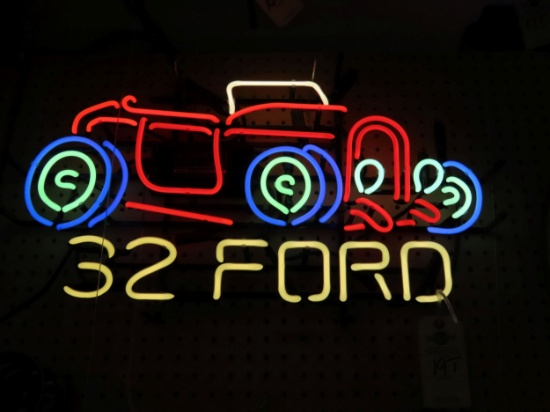 1932 Ford Roadster Neon Sign