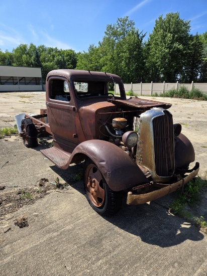 1935 Dodge Truck