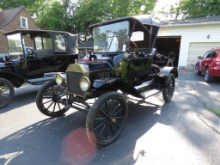 1915 Ford Model T Roadster