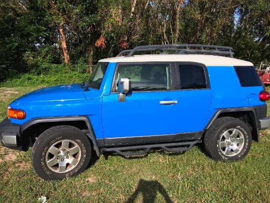 2008 Toyota FJ Cruiser Multipurpose Vehicle (MPV), VIN # JTEBU11F48K048358