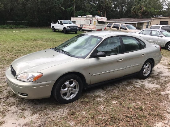 2005 Ford Taurus Passenger Car, VIN # 1FAFP53215A124060