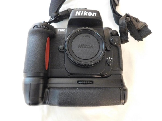 Nikon F100 Camera