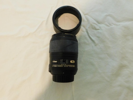 Nikon AF-S MicroNikkor 60mm 1:2.8G ED Lens