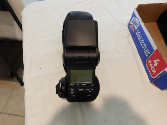 Sony HVL-F60M Flash with Case