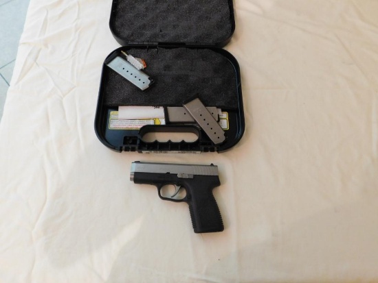 KAHR Arms CW9 Serial # EI2720 With hard case