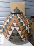 Grass Ukamba Basket with Imbenge lid ARTIST: Petalphi Nbahta of Natal CULTURE: Zulu, South A