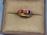Ring of red coral and lapis set in 14k gold