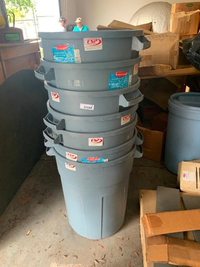 Lot of garbage cans (@ 15 of various sizes)