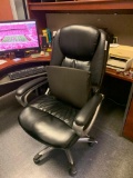 Executive desk chair