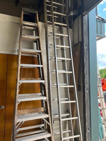 Keller Aluminum 15-28 ft Extension Ladder