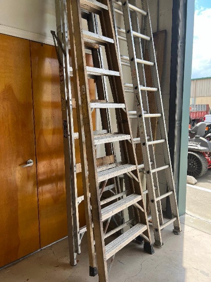 Greenbull Fiberglass 10 ft A Frame Ladder