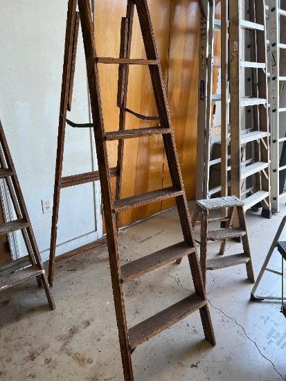 6 Ft Wood A Frame Ladder