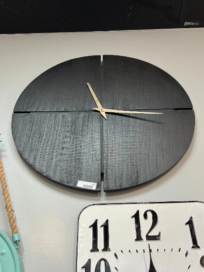 Black Wood Clock