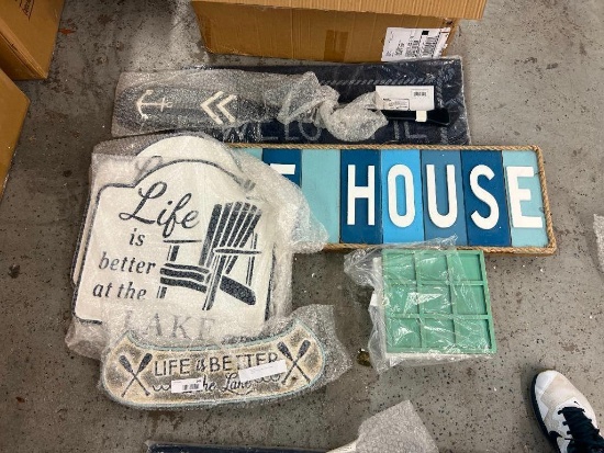 Six Misc Decorative Pieces