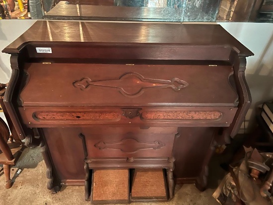 Vintage Castco & Co Pump Organ