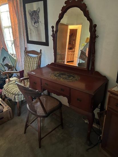 Vintage Wooden Dressing Table