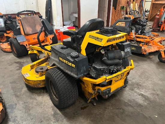 Hustler Hyper Drive Hydro System - VX 4 72" mower deck. 1631 Hours