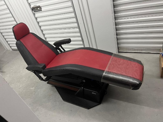 A-dec Orthodontist Chair with lamp, red & black color