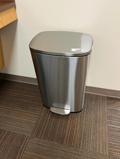 Trash Can