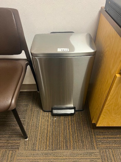 Trash Can