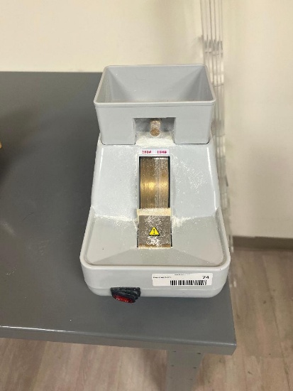 Optical Hand Lens Grinder