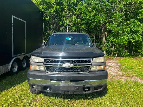 2006 Chevrolet Silverado 2500 HD Pickup Truck, VIN # 1GCHK23UX6F146211